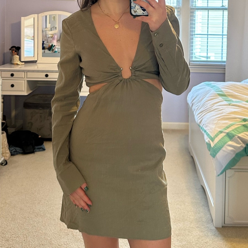 ZARA green longsleeve dress with cut outs